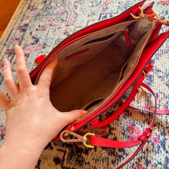 MICHAEL KORS Saffiano Leather Hope Large Satchel in Flame ❤️‍🔥 - Picture 8 of 11